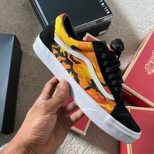 Vans old skool (spicy pop-can) size 11